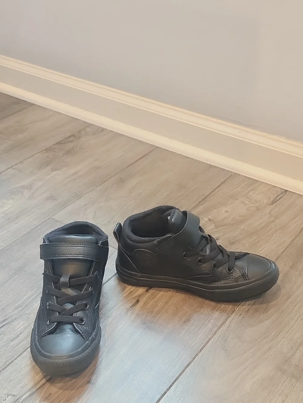 Converse Chuck Taylor All Star Madden Boot Sneakers